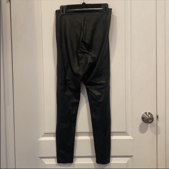 Commando Faux Leather Leggings - Picture 6 of 6